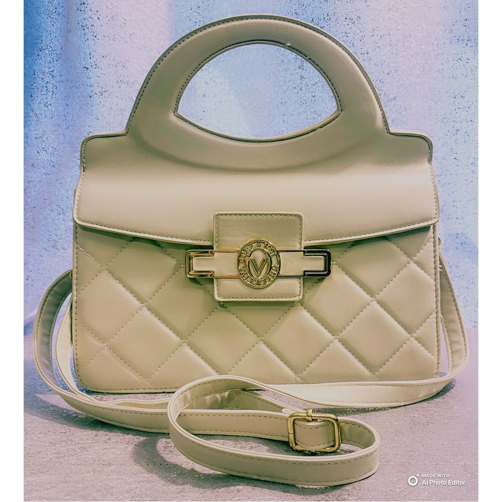 Orlandi Valentino Cream Quilted Handbag